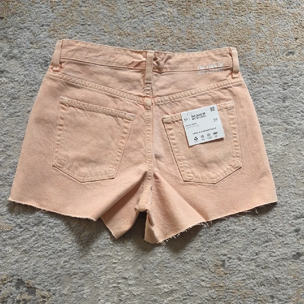 AG‎ Alexxis Women’s Peach Denim Shorts